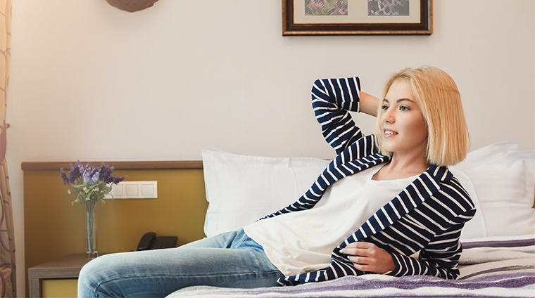 「持ち家世帯は年金月10万円で暮らせる」は本当なのか