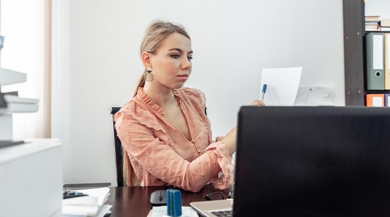 「60歳以降働く&繰り下げ」で、いくら年金が増やせるのか
