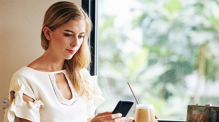 “親が亡くなった後の「スマホロックの罠」にご用心