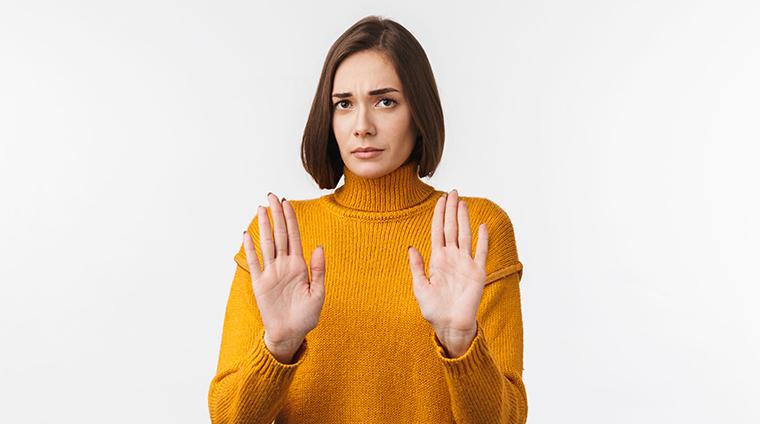 親のゆうちょ口座から「下ろしづらくなった」時の対処法は?絶対にやってはいけないNG行動に注意